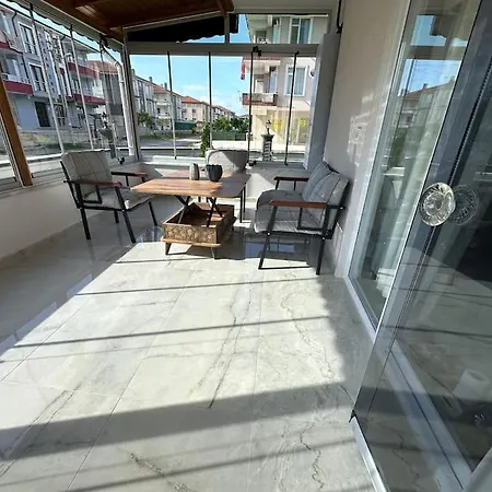 Muestakil Bahceli Yazlik Apartment *